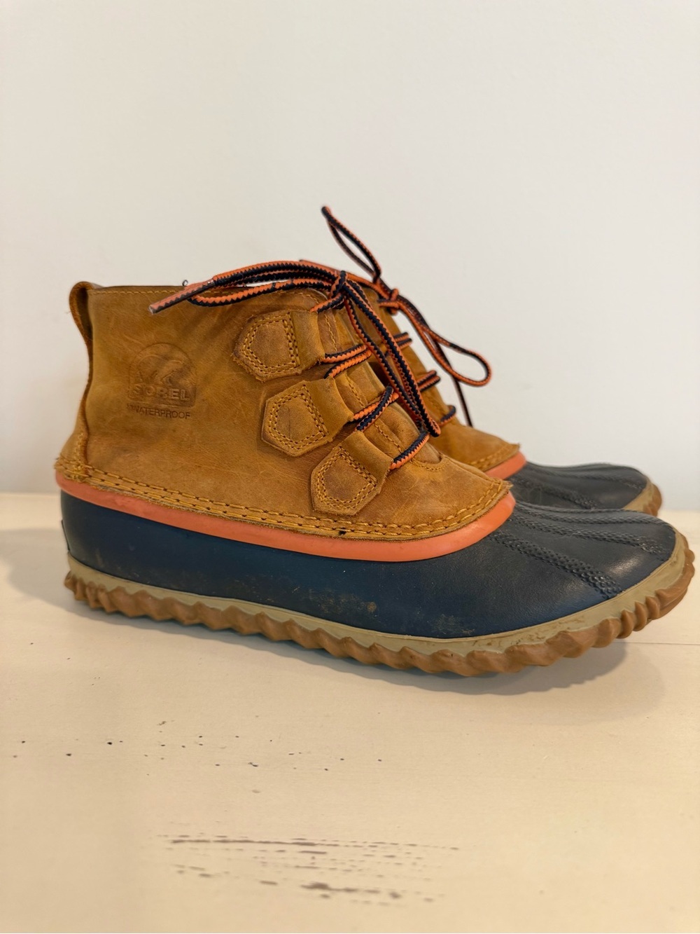 Sorel Out N About Leather Duck Boots Waterproof Ankle Booties Womens 8 - Picture 2 of 8